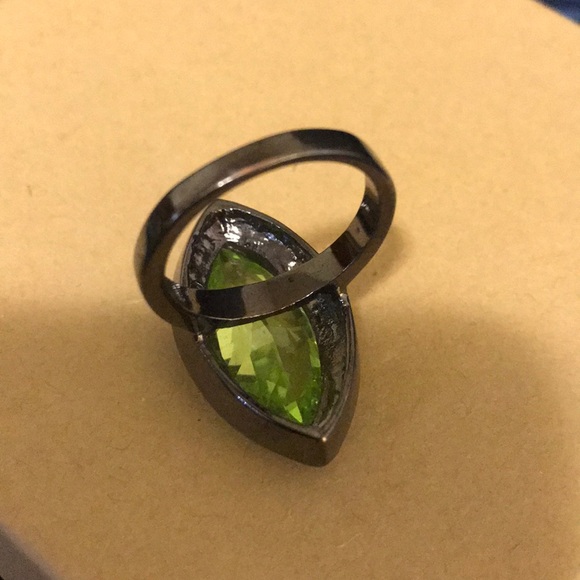 Ring - Picture 2 of 2